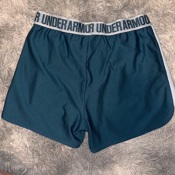 under armour shorts - Picture 2 of 4